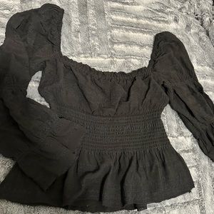aritzia wilfred black long sleeve blouse